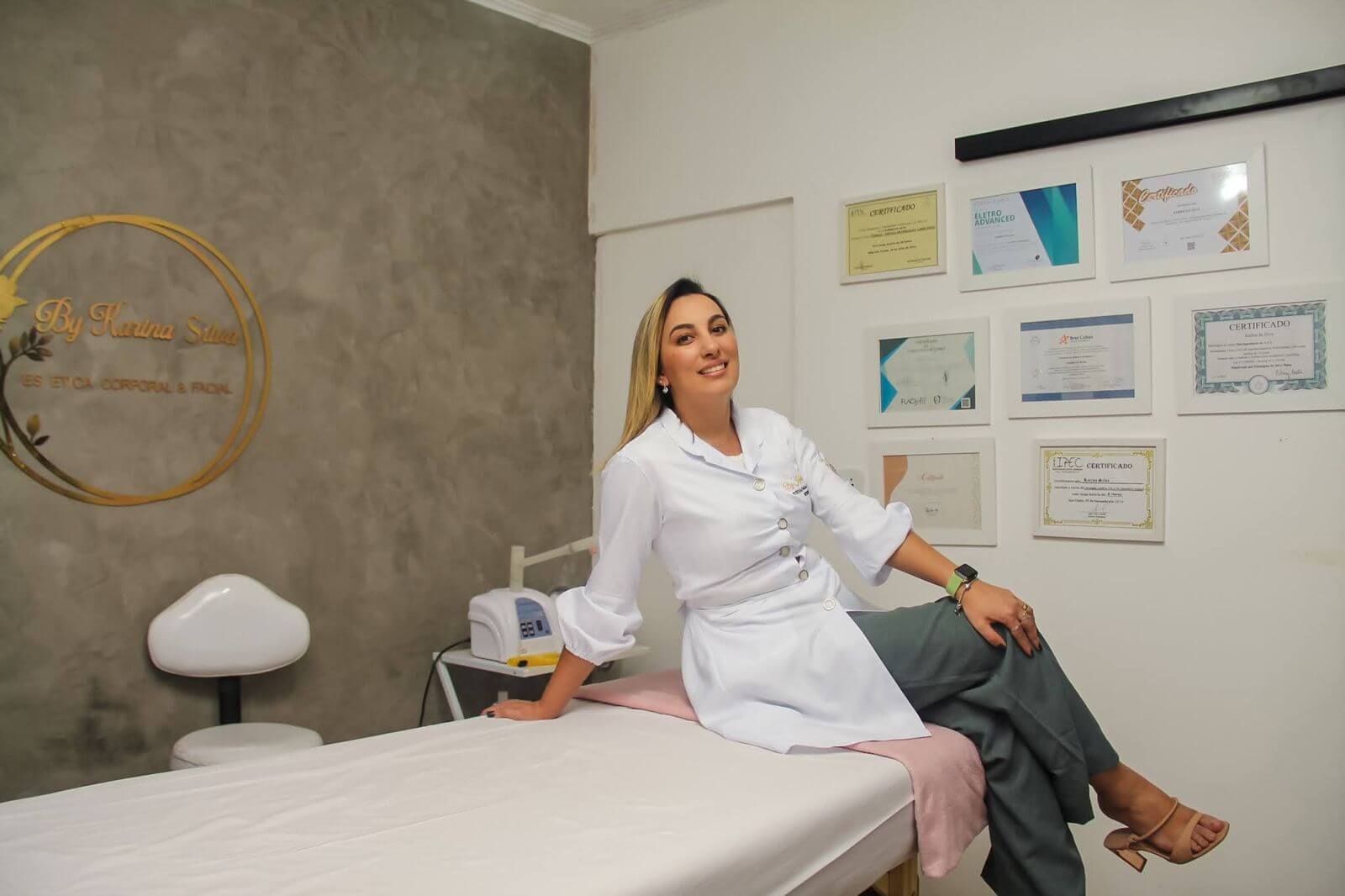 Clinica de estética em Arujá, tratamentos faciais e corporais, depilação a laser, limpeza de pele, preenchimento labial, depilação a cera